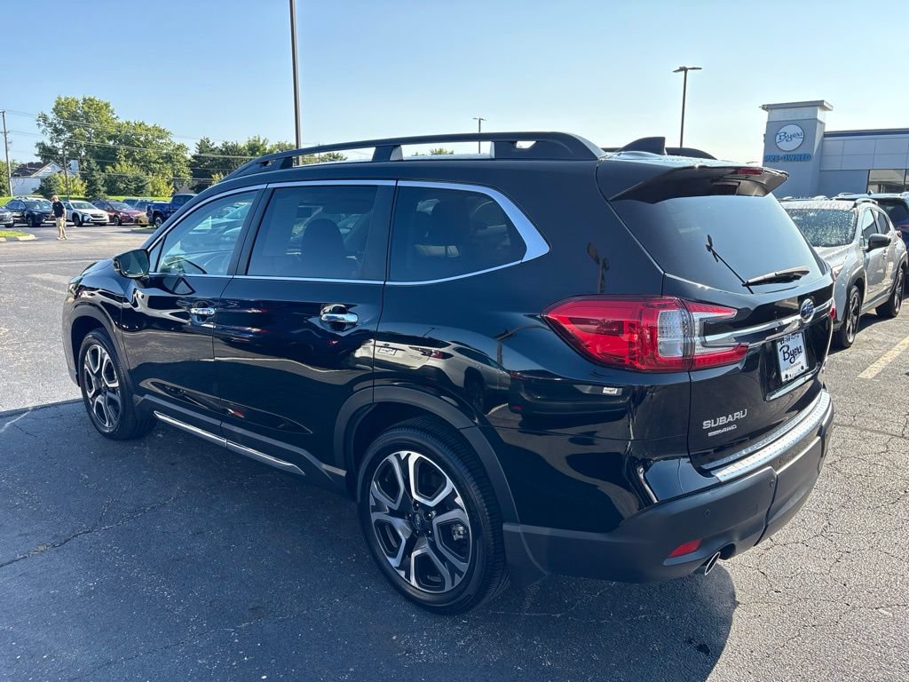 Certified 2026 Subaru Ascent Touring w/ Popular Package #1 AWD/4WD image 5