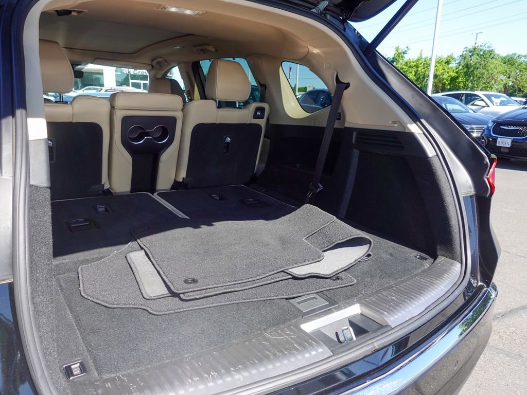Used 2023 Acura MDX SH-AWD w/ Advance Package image 26