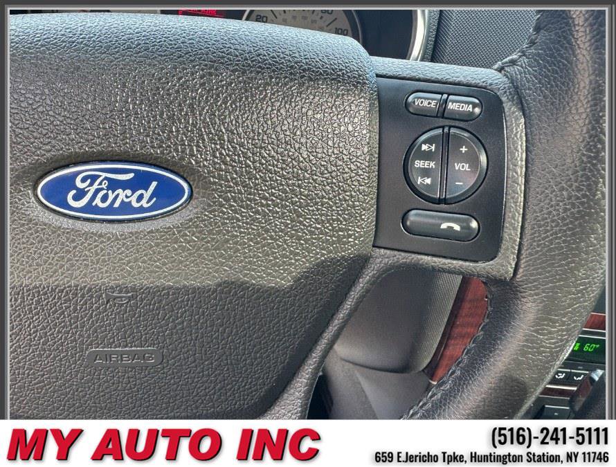 Used 2010 Ford Explorer Limited image 19