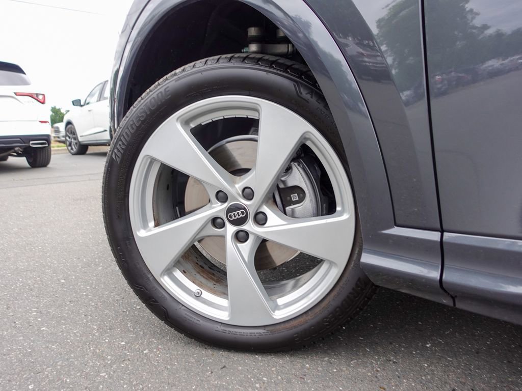 Used 2025 Audi Q5 Premium Plus w/ Premium Plus AWD/4WD image 10