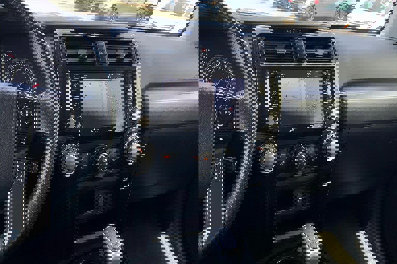 Used 2024 Toyota 4Runner TRD Off-Road Premium AWD/4WD image 7