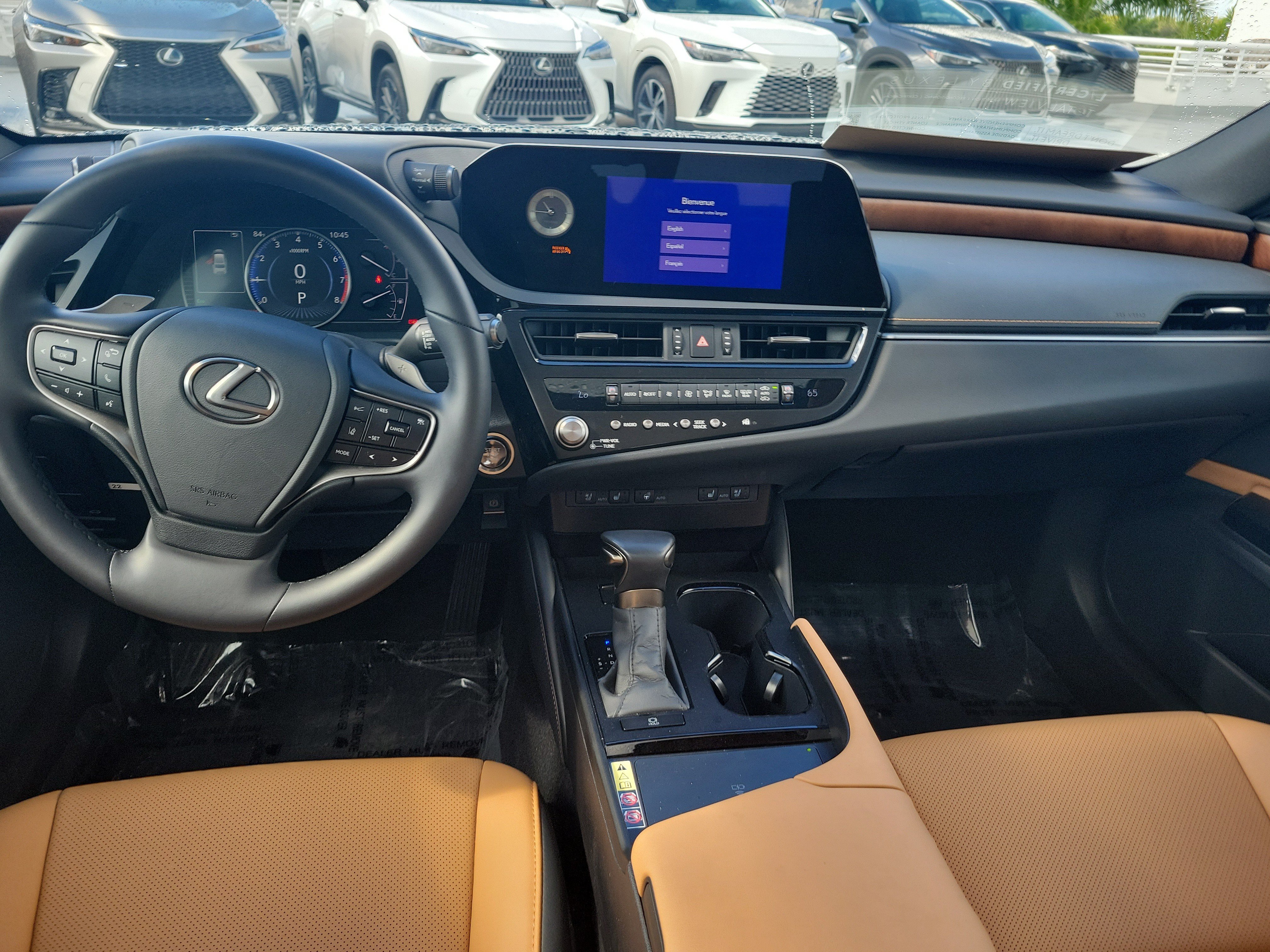 Used 2025 Lexus ES 350 w/ Premium Package FWD image 15