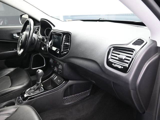 Used 2019 Jeep Compass Altitude image 39