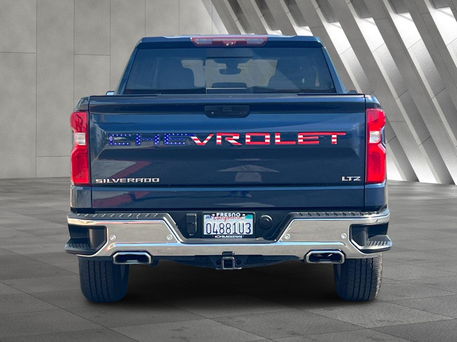 Used 2020 Chevrolet Silverado 1500 LTZ w/ LTZ Plus Package AWD/4WD image 5