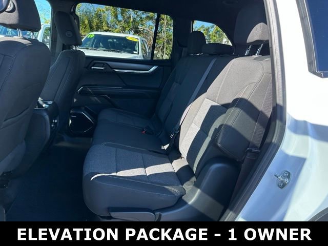 Used 2025 GMC Acadia Elevation image 14
