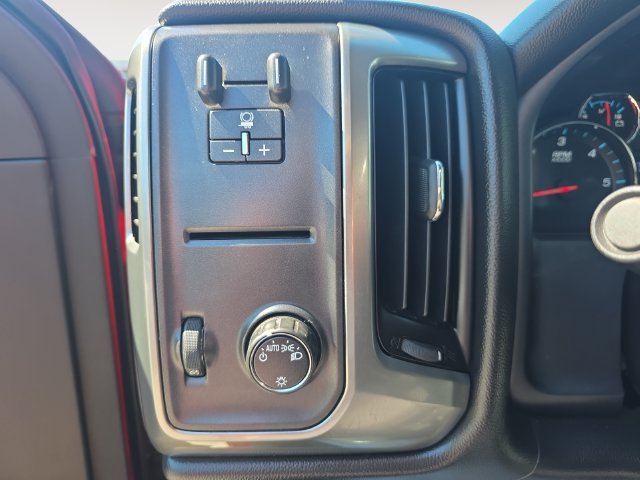 Used 2016 Chevrolet Silverado 1500 LT w/ Trailering Package RWD image 18