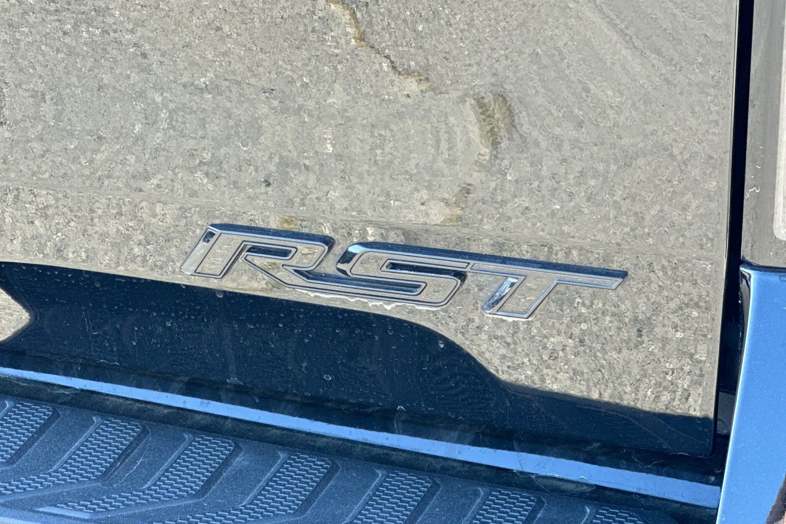 Used 2024 Chevrolet Silverado EV RST image 26