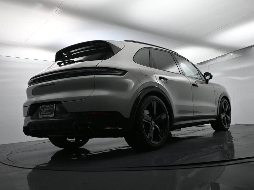 Certified 2026 Porsche Cayenne GTS AWD/4WD image 51