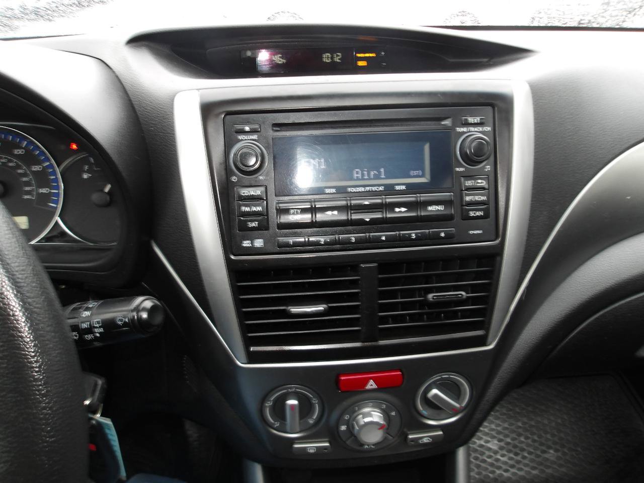 Used 2011 Subaru Forester 2.5X Premium w/ All-Weather Pkg AWD/4WD image 19