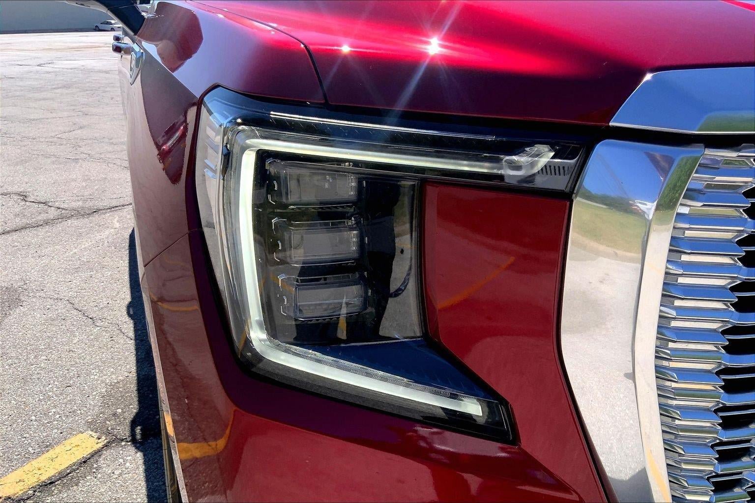 Used 2021 GMC Yukon Denali AWD/4WD image 28