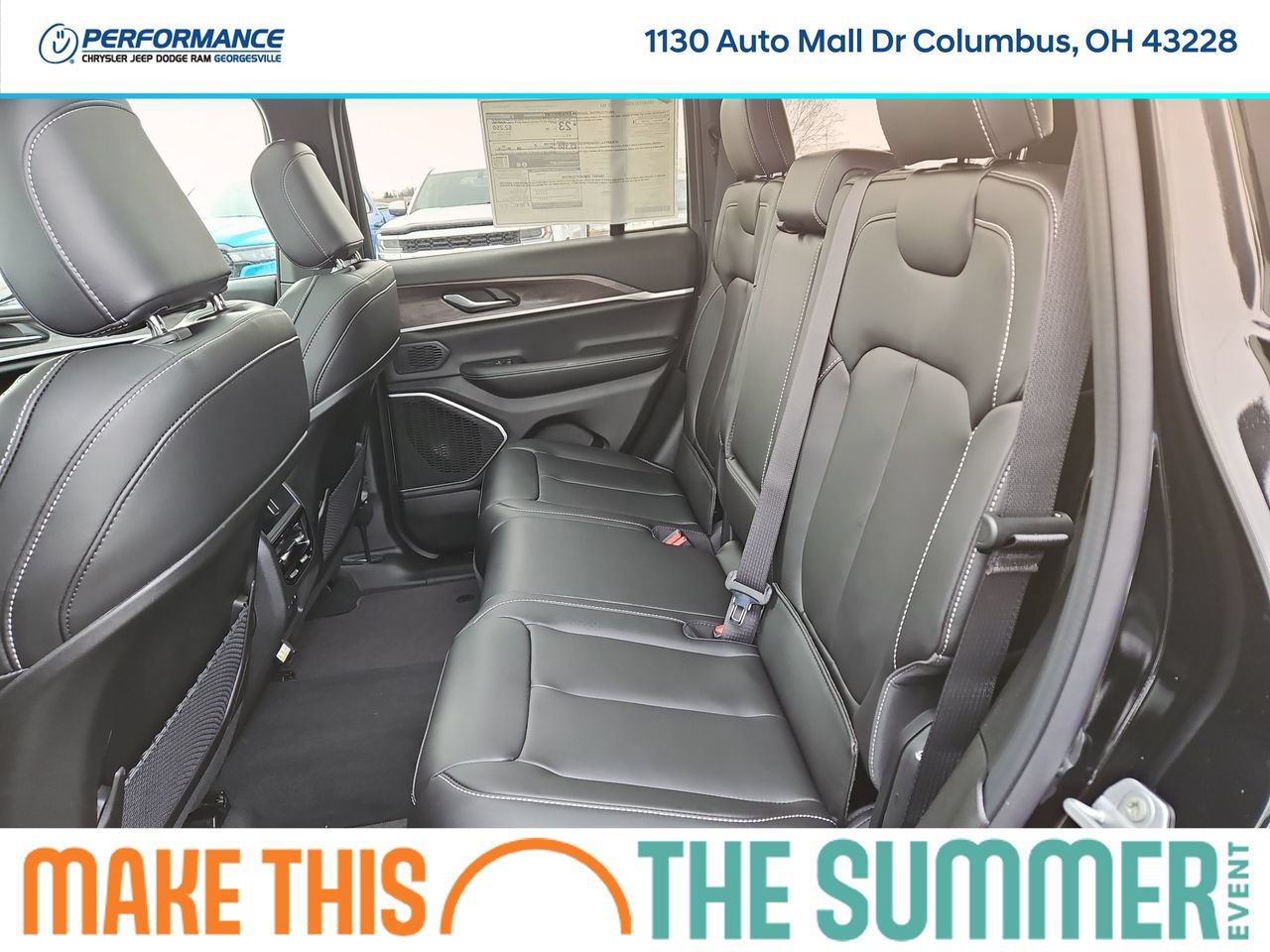 New 2026 Jeep Grand Cherokee Limited w/ Limited Altitude Package AWD/4WD image 13