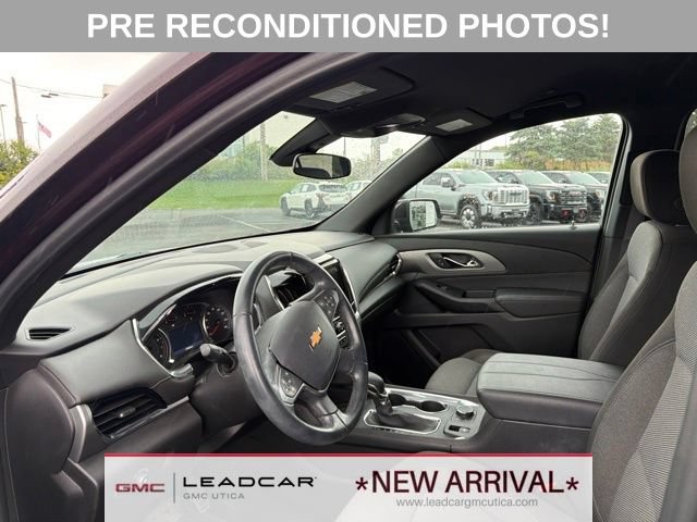 Used 2023 Chevrolet Traverse LT AWD/4WD image 22