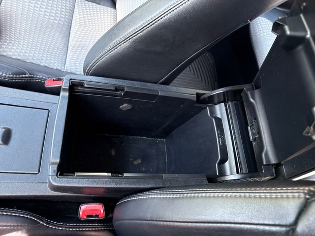 Used 2012 Toyota Camry SE FWD image 27