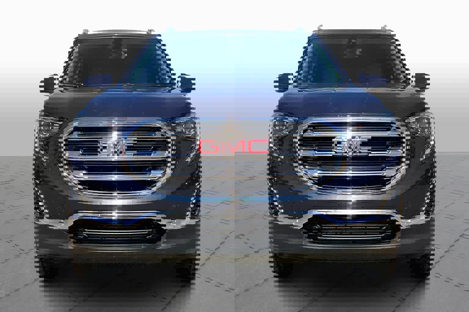 Used 2018 GMC Terrain SLT w/ Preferred Package image 4