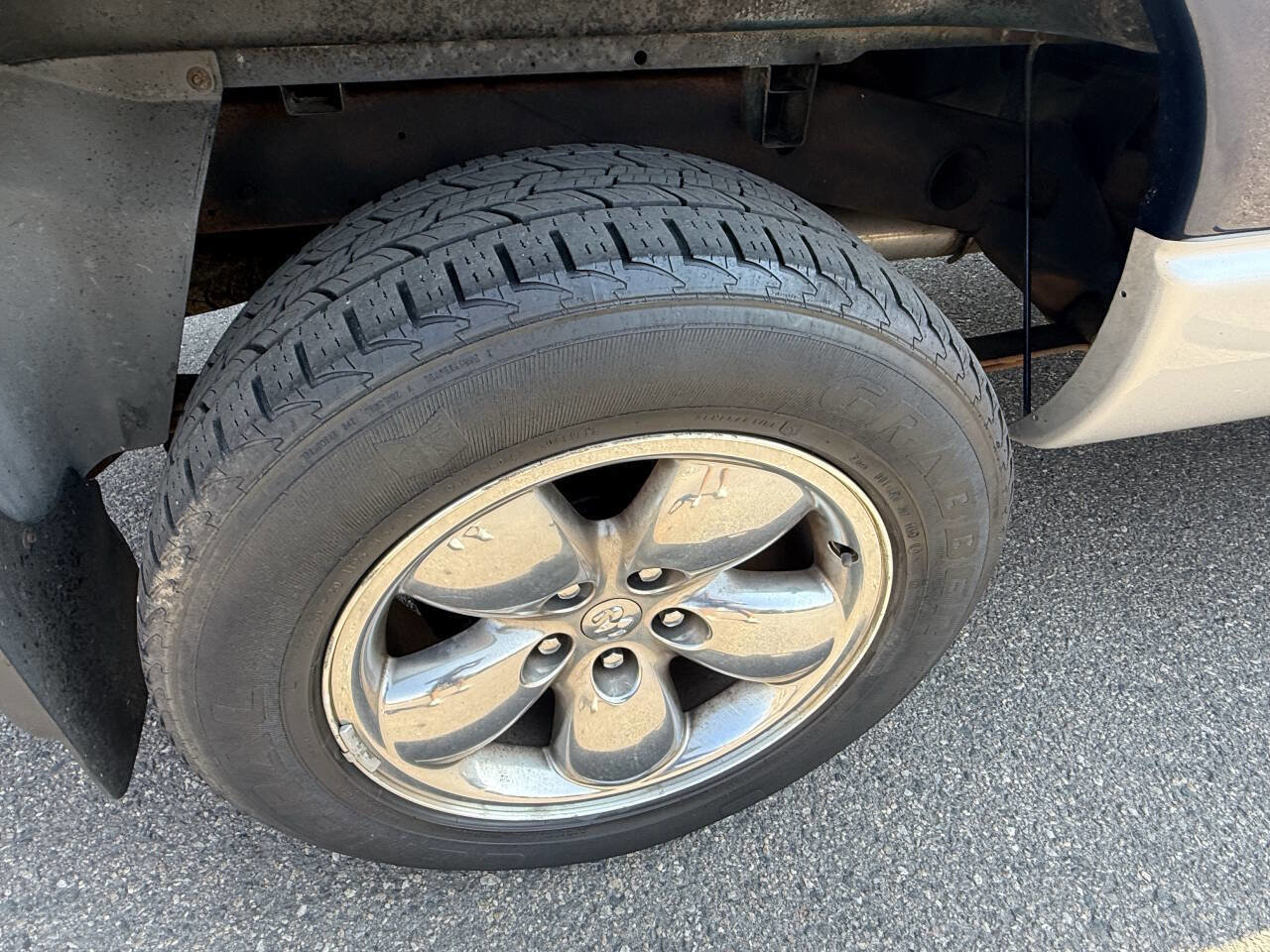 Used 2004 Dodge Ram 1500 Truck SLT w/ Trailer Tow Group image 13