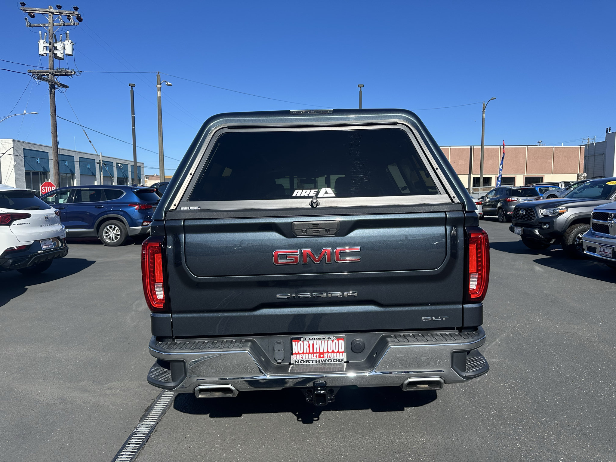 Used 2020 GMC Sierra 1500 SLT w/ SLT Premium Package AWD/4WD image 4
