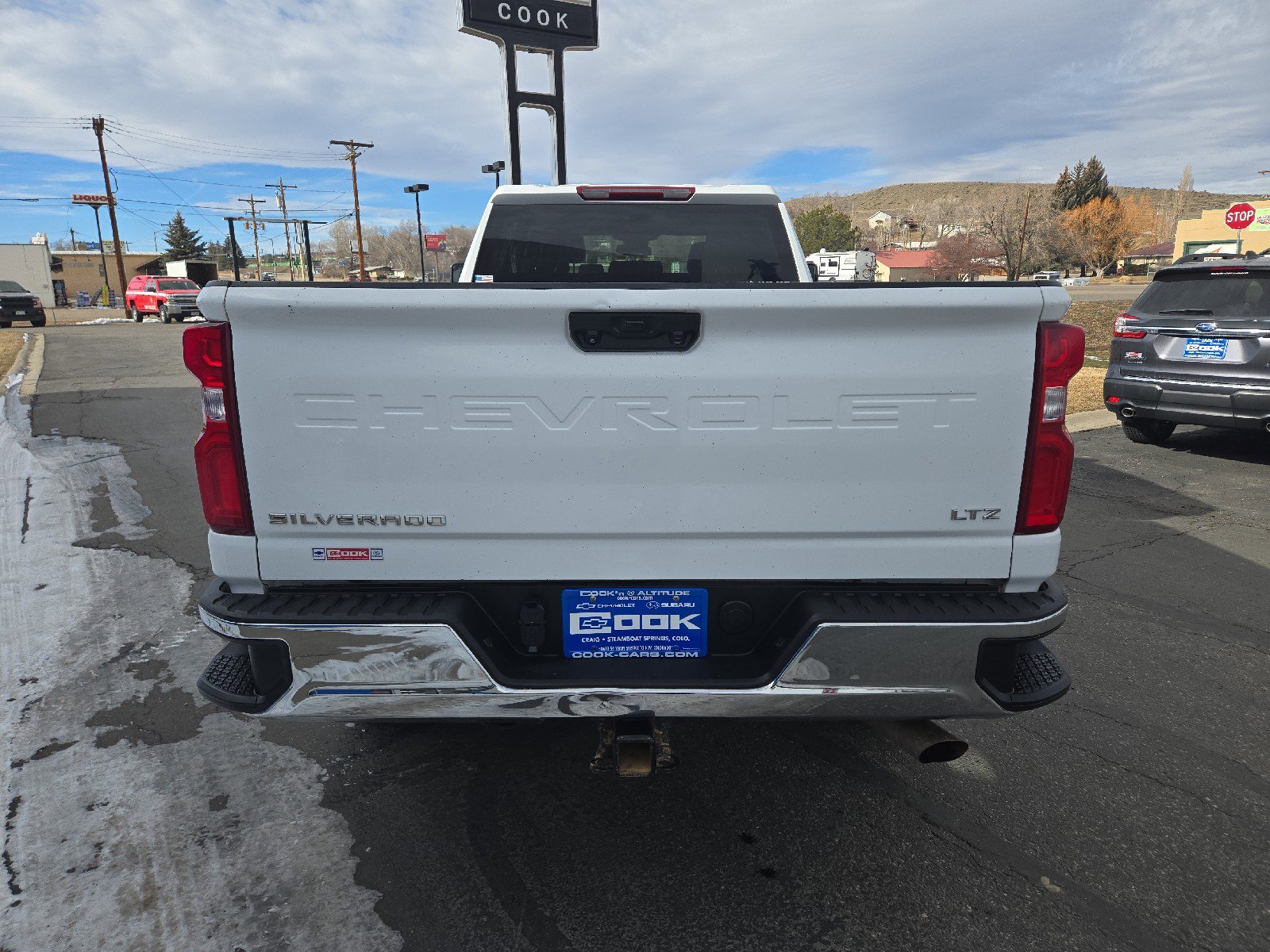 Used 2024 Chevrolet Silverado 2500 LTZ w/ LTZ Convenience Package image 4