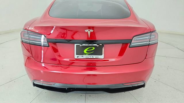 Used 2022 Tesla Model S image 11