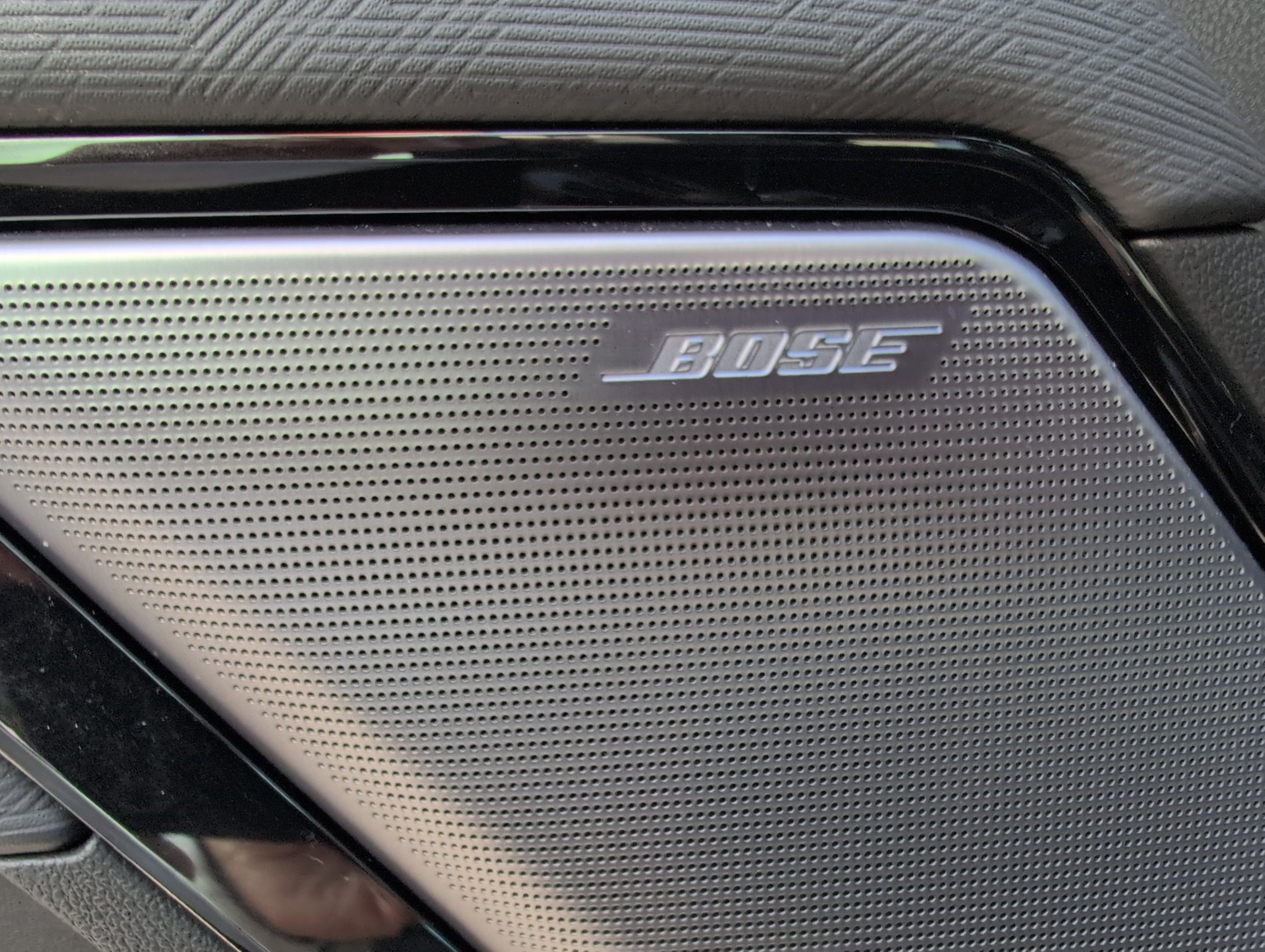 Used 2025 GMC Sierra 1500 AT4X image 16