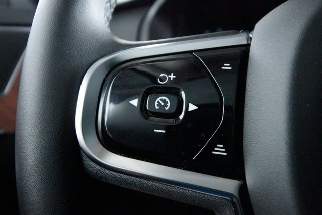 Certified 2024 Volvo XC90 B5 Plus image 21