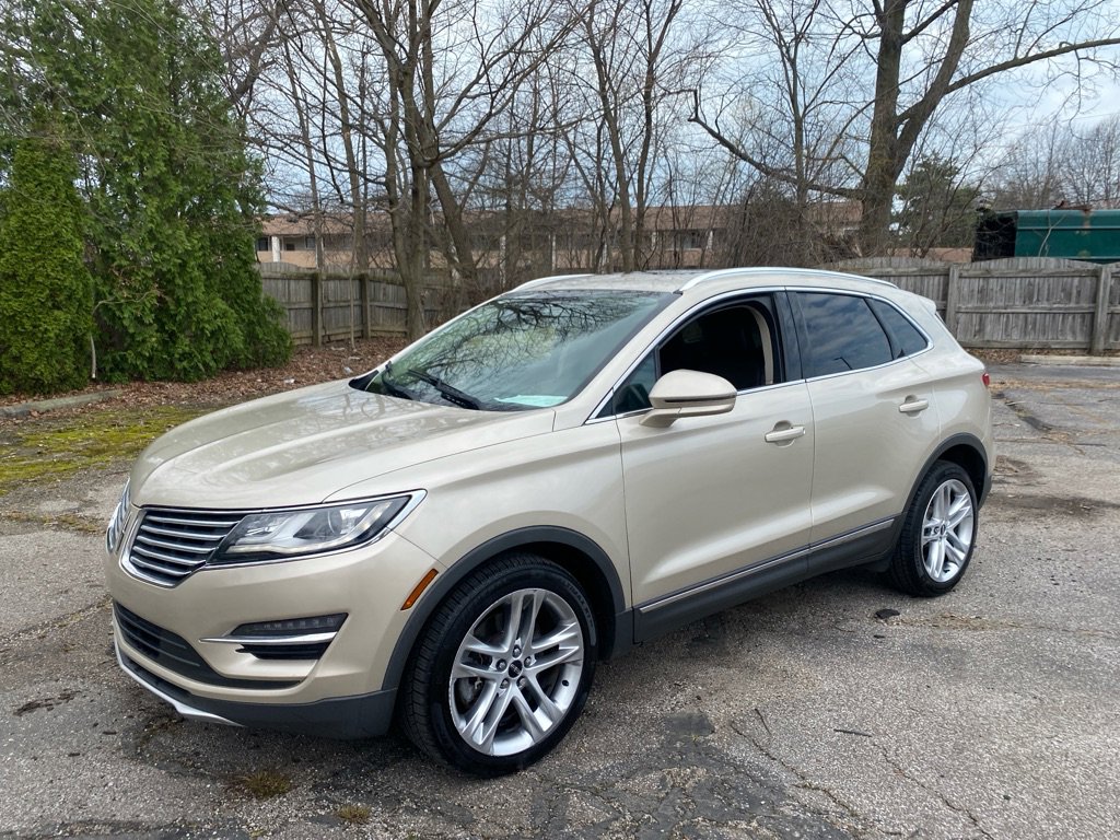 Used 2017 Lincoln MKC Reserve w/ Lincoln MKC Climate Package AWD/4WD image 1
