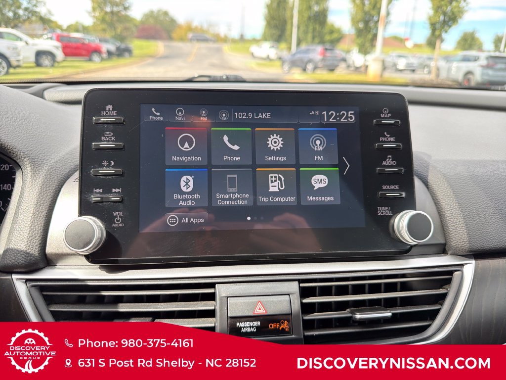 Used 2020 Honda Accord Touring image 17