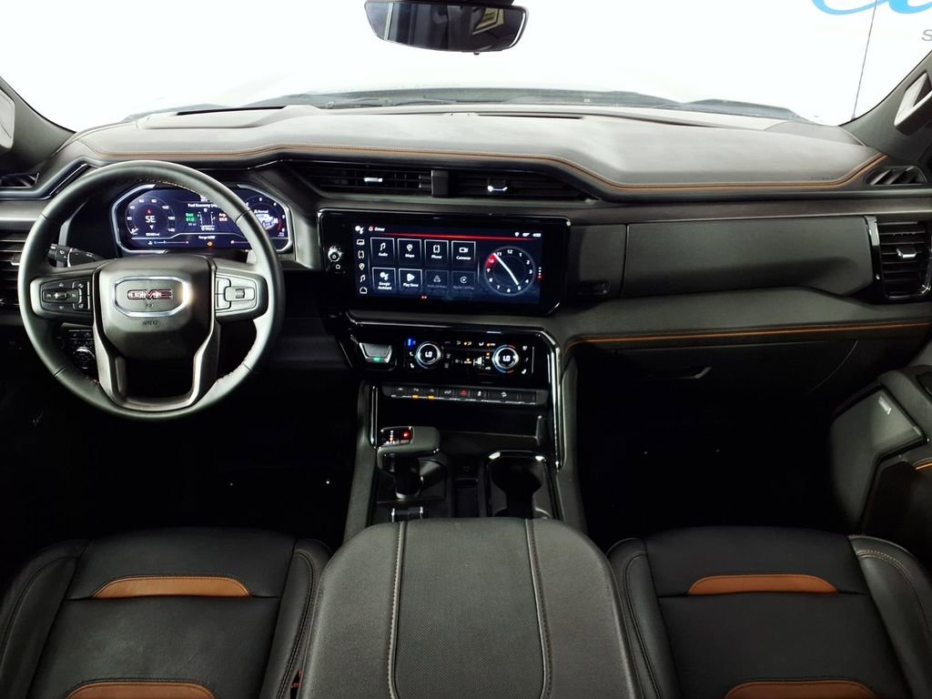 Used 2024 GMC Sierra 1500 AT4 w/ Technology Package image 10