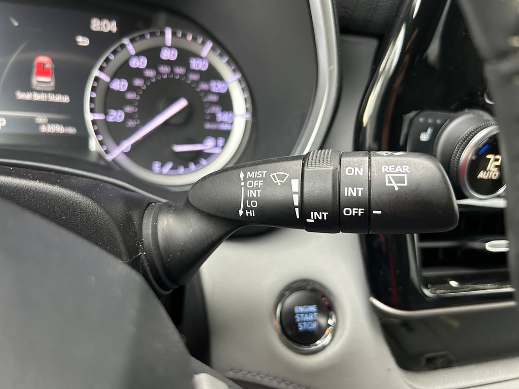 Used 2022 Toyota Highlander XLE AWD/4WD image 21