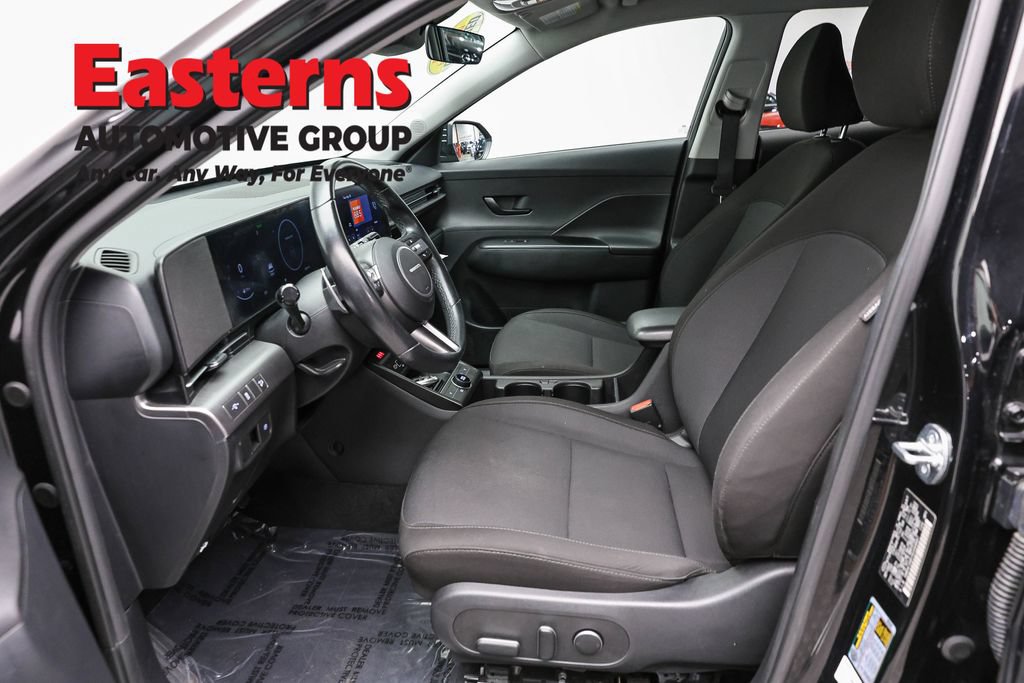 Used 2024 Hyundai Kona SEL w/ Convenience Package FWD image 14
