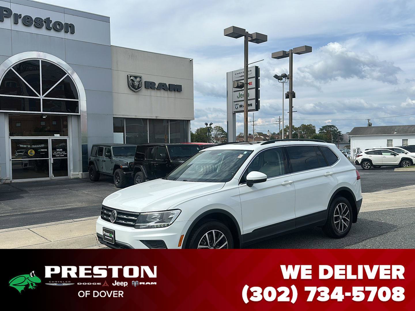 Used 2019 Volkswagen Tiguan SE w/ Panoramic Sunroof Package