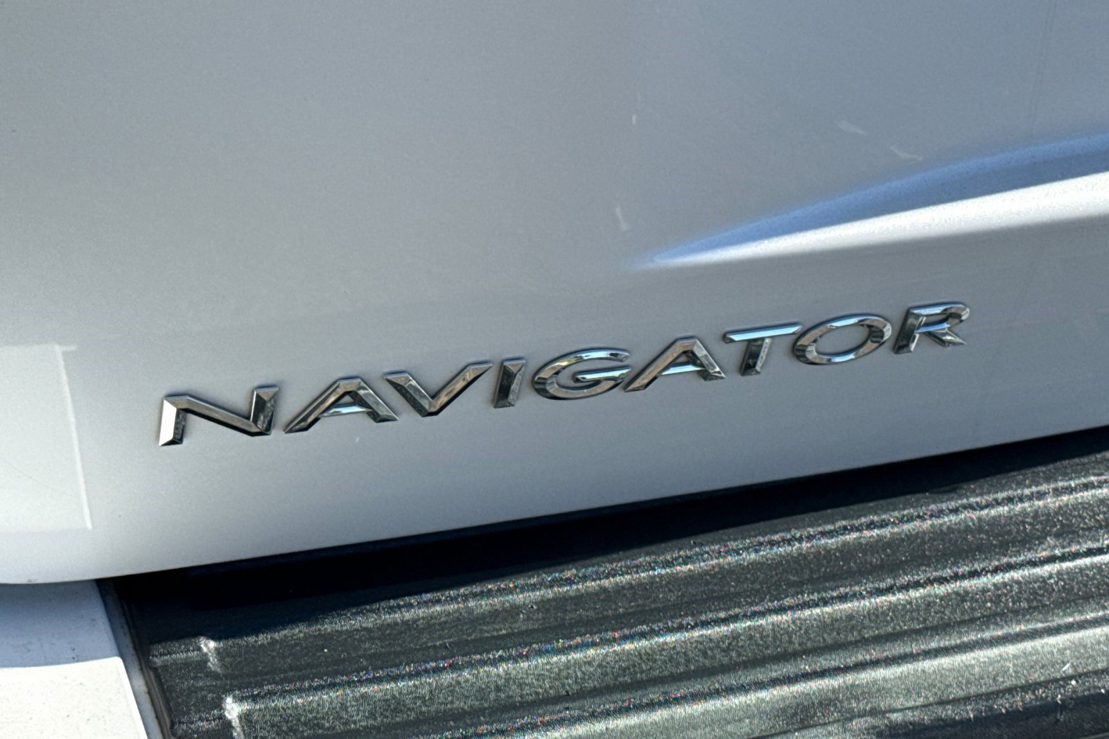 Used 2017 Lincoln Navigator Select image 36