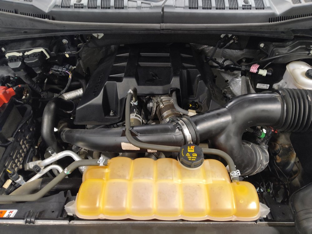 Used 2015 Ford F150 XL w/ Equipment Group 101A Mid AWD/4WD image 30