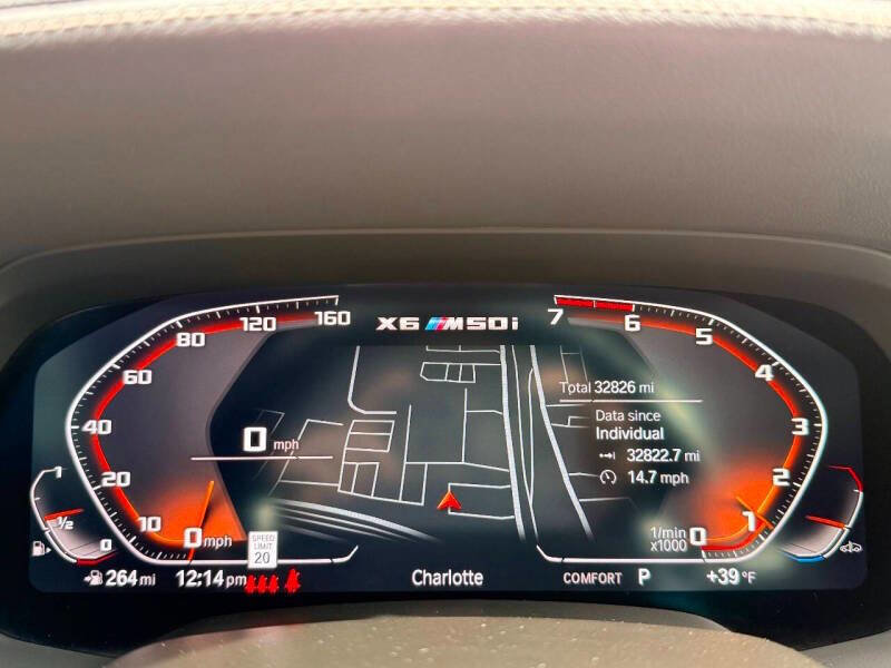 Used 2023 BMW X6 M50i w/ Parking Assistance Package AWD/4WD image 22