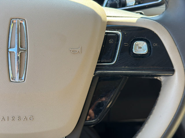 Used 2022 Lincoln Corsair FWD image 28