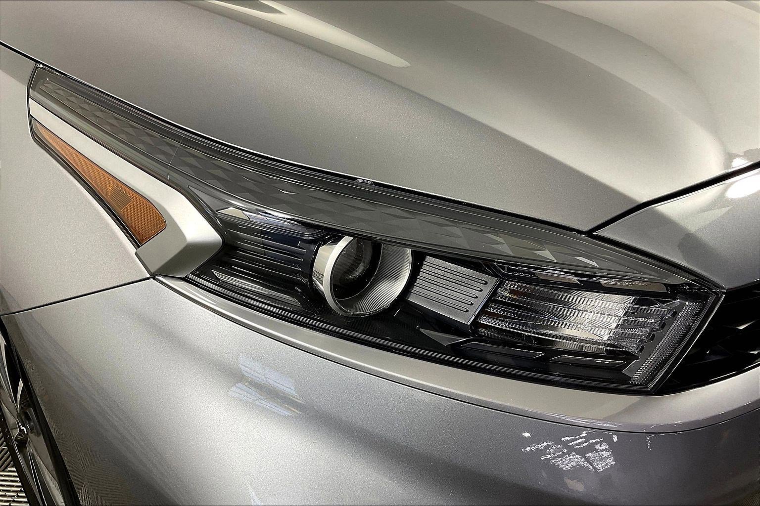 Certified 2023 Kia Forte LXS image 30