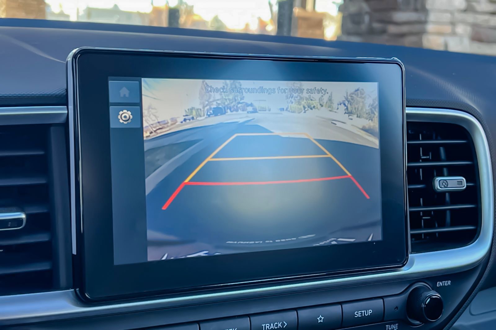 Certified 2025 Hyundai Venue SEL image 26