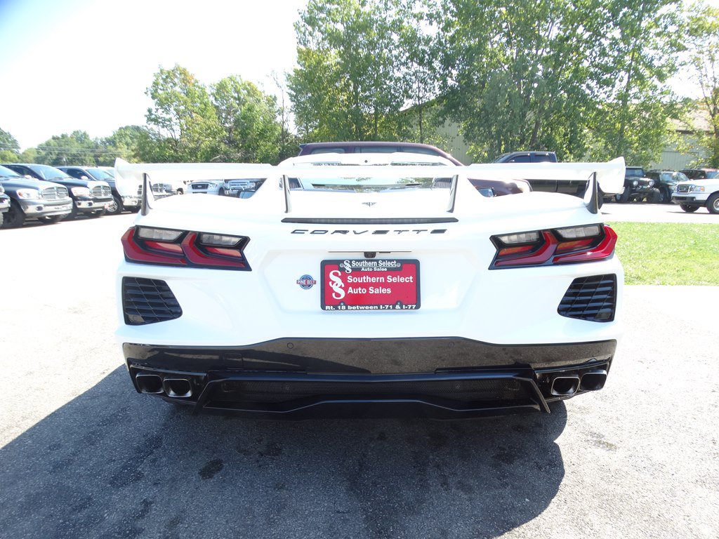 Used 2020 Chevrolet Corvette Stingray Premium Cpe w/ 3LT Preferred Equipment Group RWD image 7