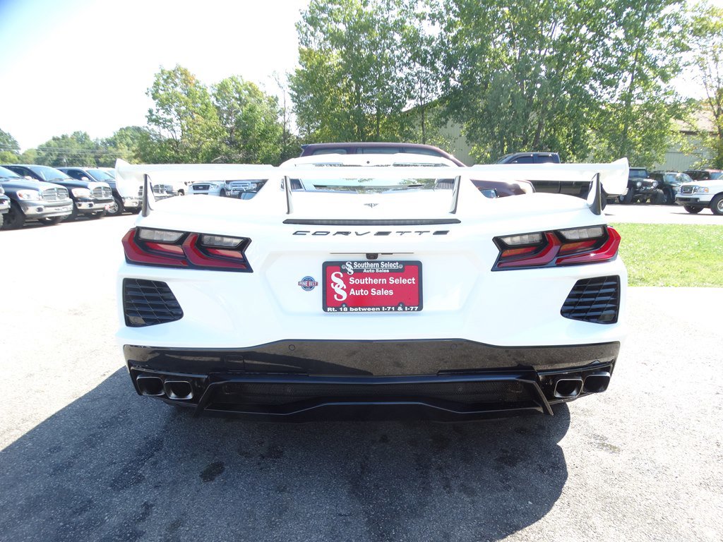 Used 2020 Chevrolet Corvette Stingray Premium Cpe w/ 3LT Preferred Equipment Group image 7