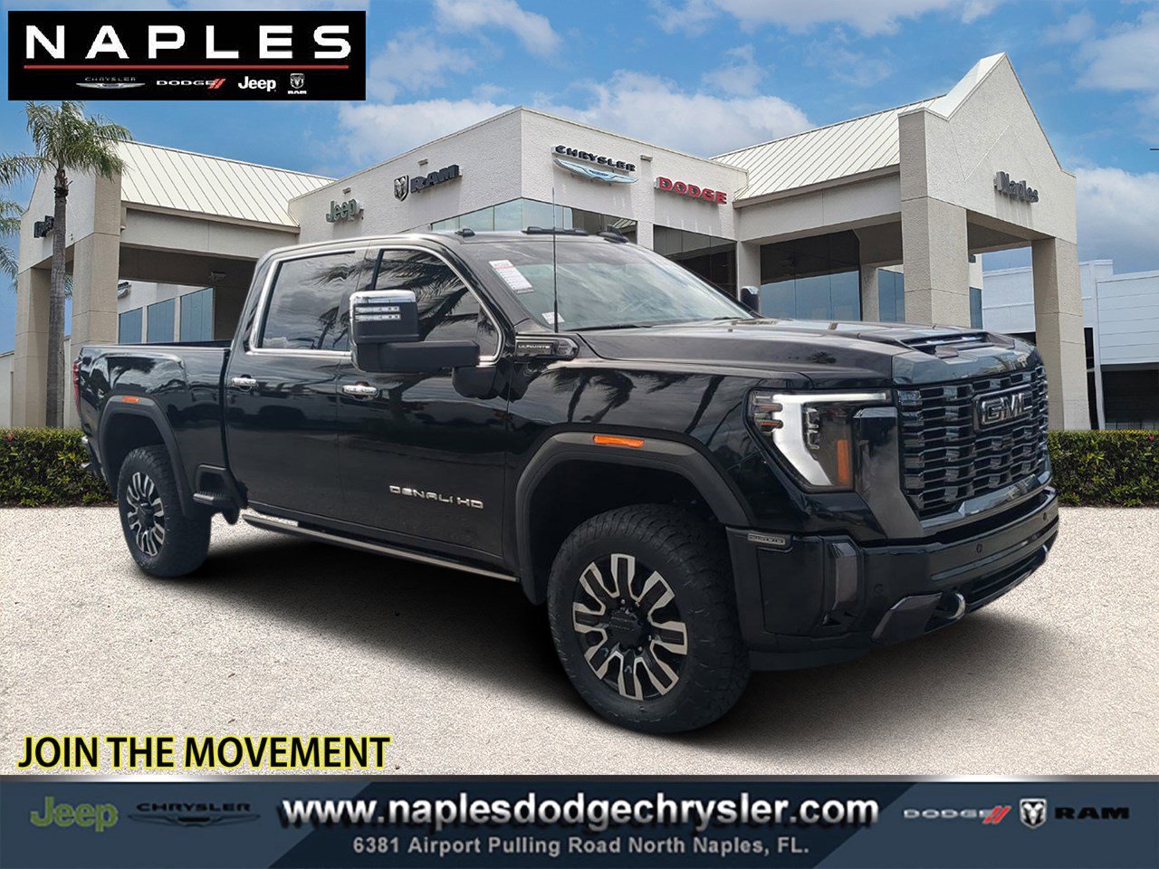 Used 2024 GMC Sierra 2500 Denali Ultimate image 1