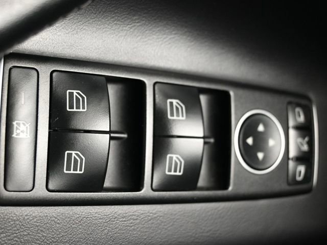 Used 2021 Tesla Model X Long Range image 25