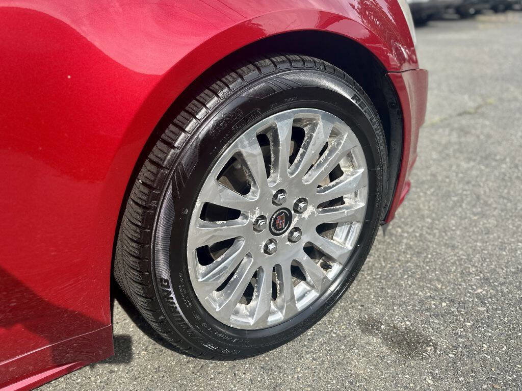 Used 2010 Cadillac CTS Premium image 33