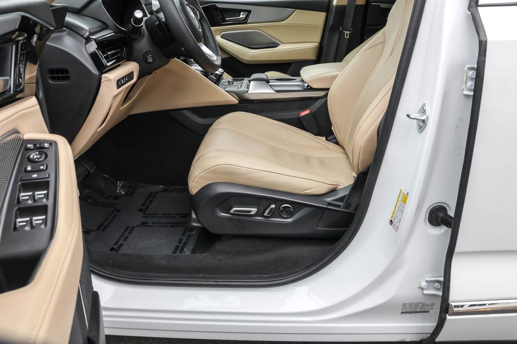 Used 2022 Acura MDX SH-AWD w/ Technology Package image 18