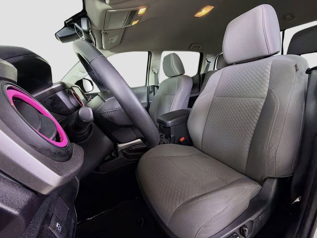 Used 2022 Toyota Tacoma SR5 w/ Technology Package image 11