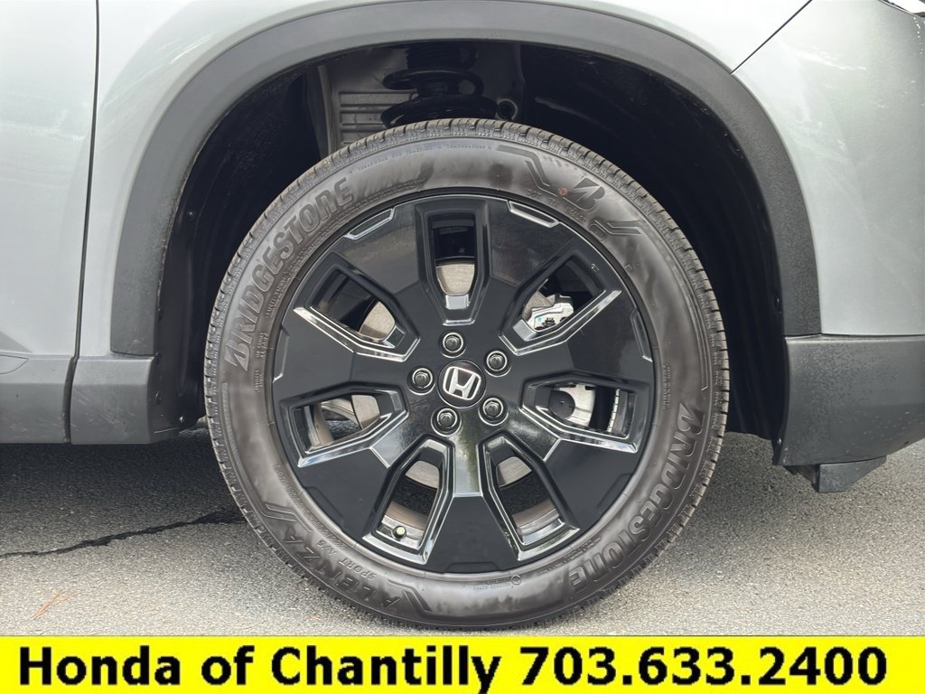 Certified 2026 Honda Pilot Black Edition image 35
