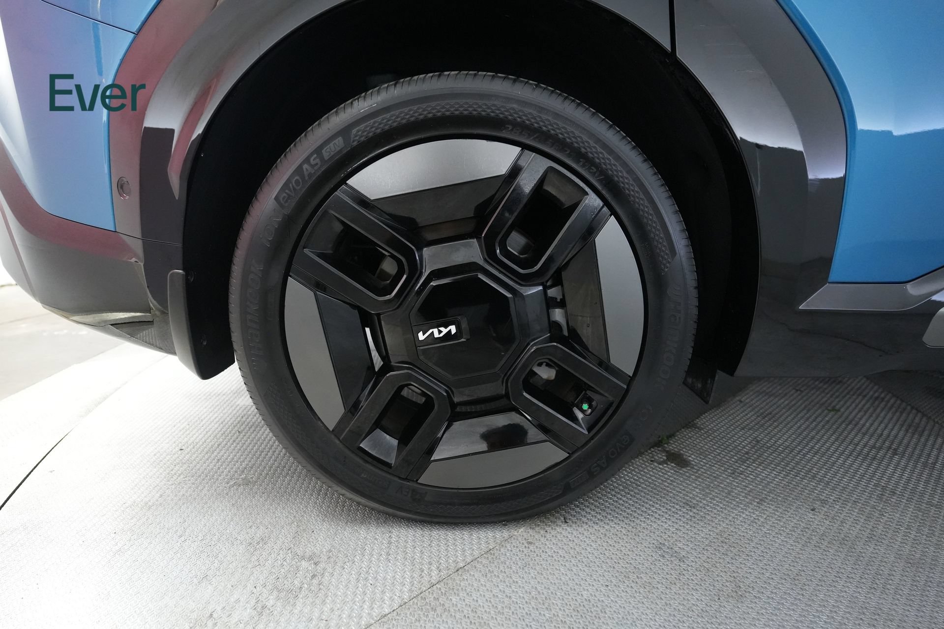 Used 2024 Kia EV9 GT-Line AWD/4WD image 21