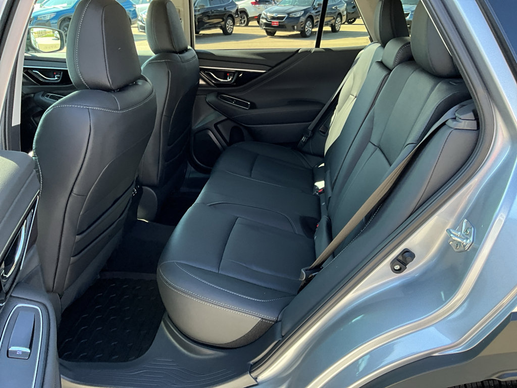 New 2025 Subaru Outback Touring XT image 8