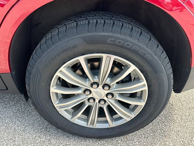 Used 2019 Cadillac XT5 Luxury FWD image 29