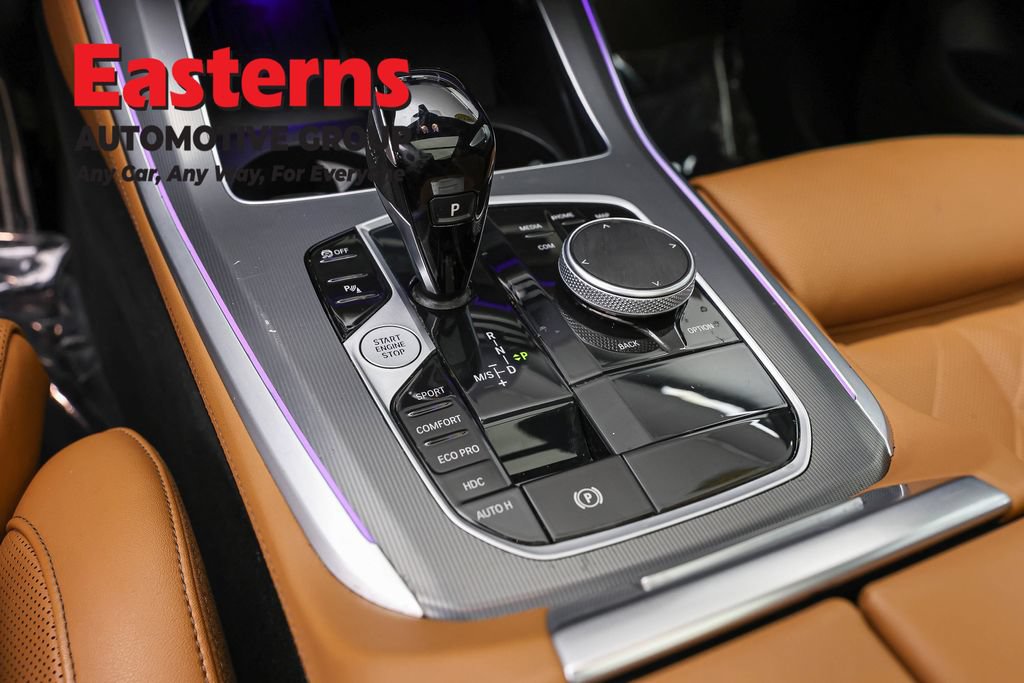 Used 2023 BMW X5 xDrive40i w/ M Sport Package AWD/4WD image 13