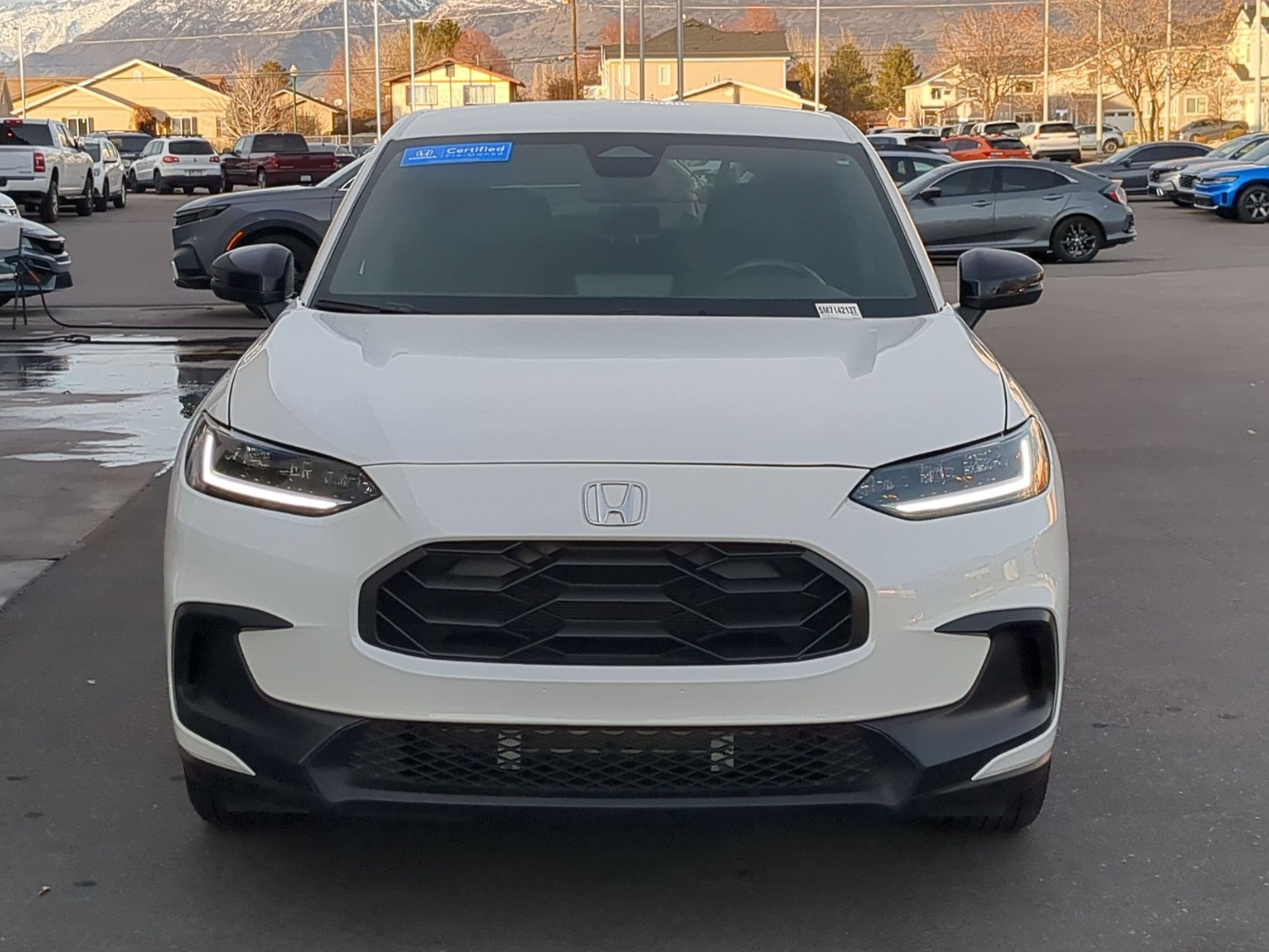 Certified 2025 Honda HR-V Sport image 11