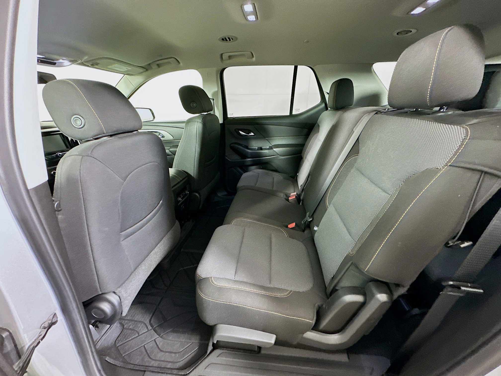 Used 2019 Chevrolet Traverse LS image 26